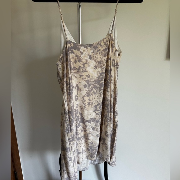 Aritzia Wilfred Free Floral Mini Dress - Picture 3 of 3
